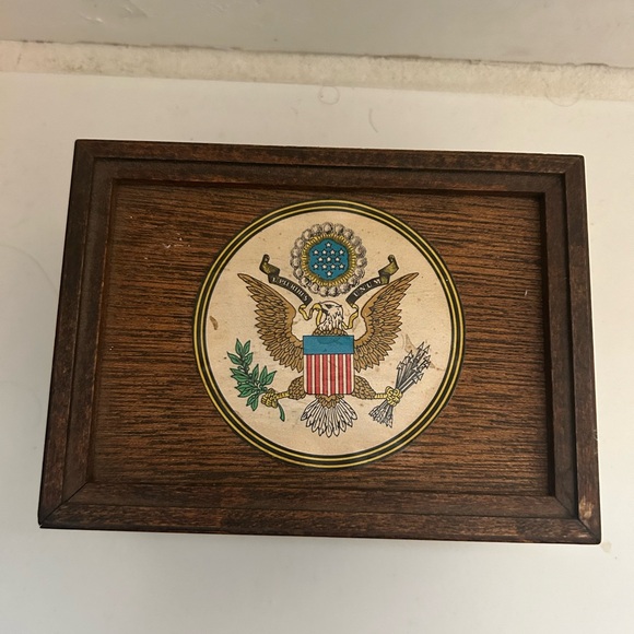 Great Seal of America Wooden Trinket/Jewelry Box Reuge Music Box “Yankee Doodle” - Picture 4 of 5